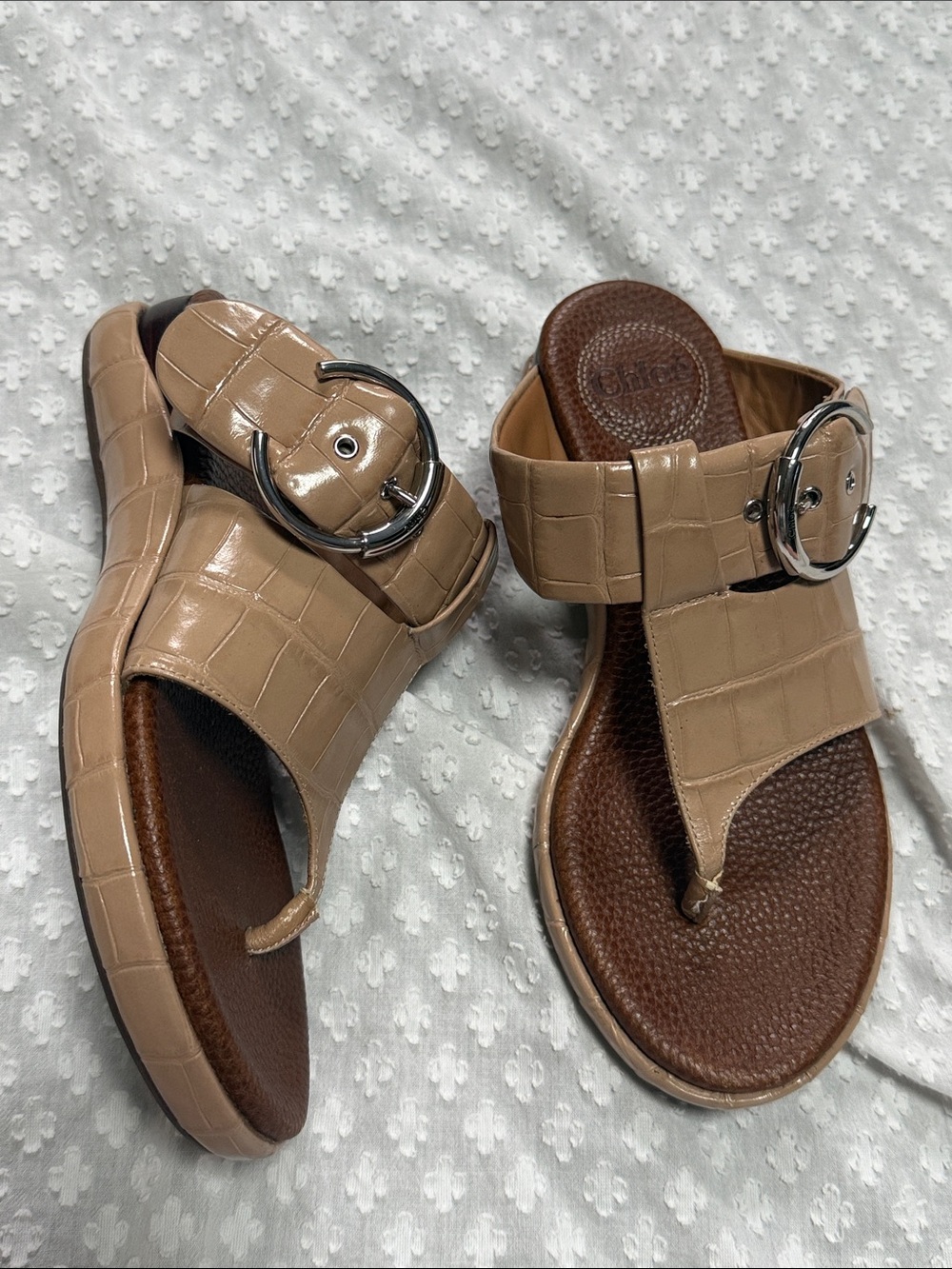 Chloé Wave Flat Sandals in Nougat size 36